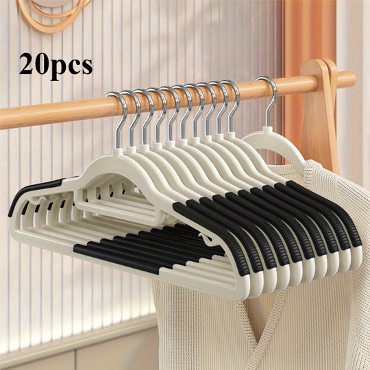 651a476ad2ab47f194bfed046d23a9be-goods